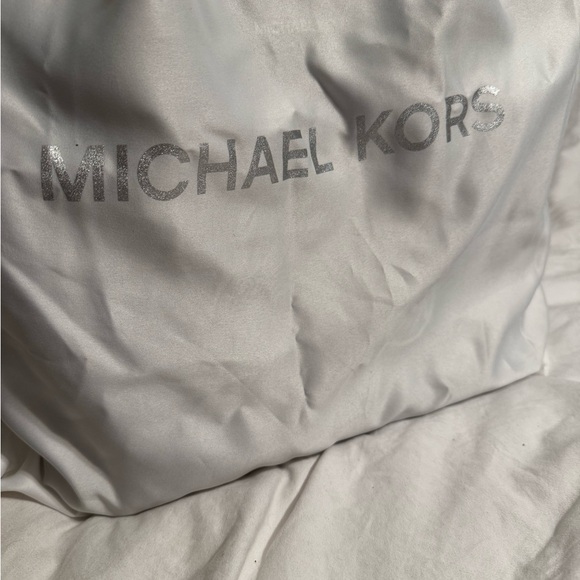 Michael Kors Handbag and Wallet - Picture 12 of 16